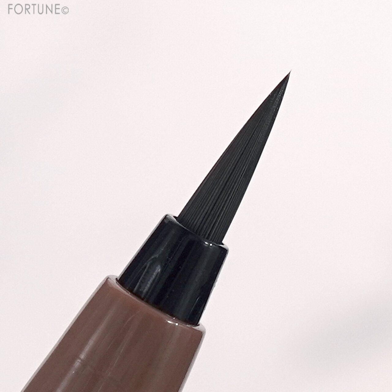 エテュセ アイエディション （リキッドライナー）05 ブラウンシェイド