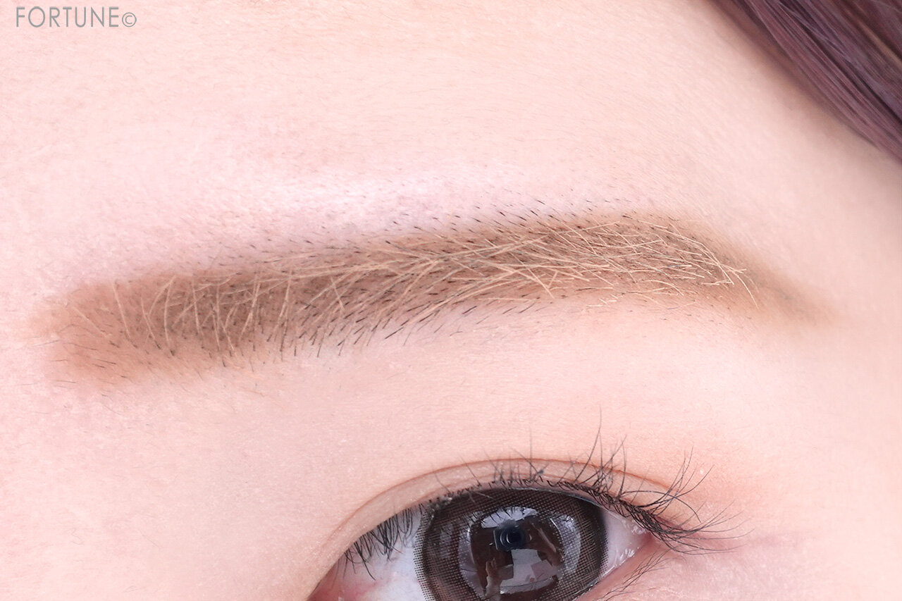 エテュセ アイエディション （ブロウコンシーラー）　コンシーラーベージュ