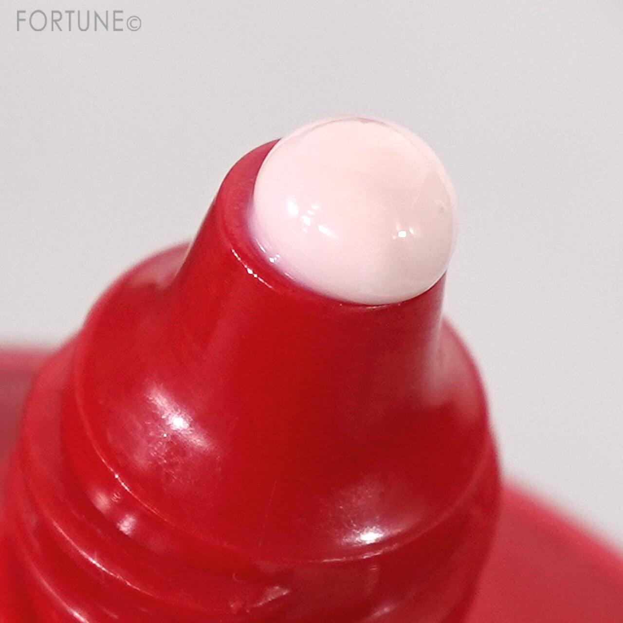 SHISEIDO（資生堂）　『SHISEIDO エッセンス スキングロウ プライマー』 