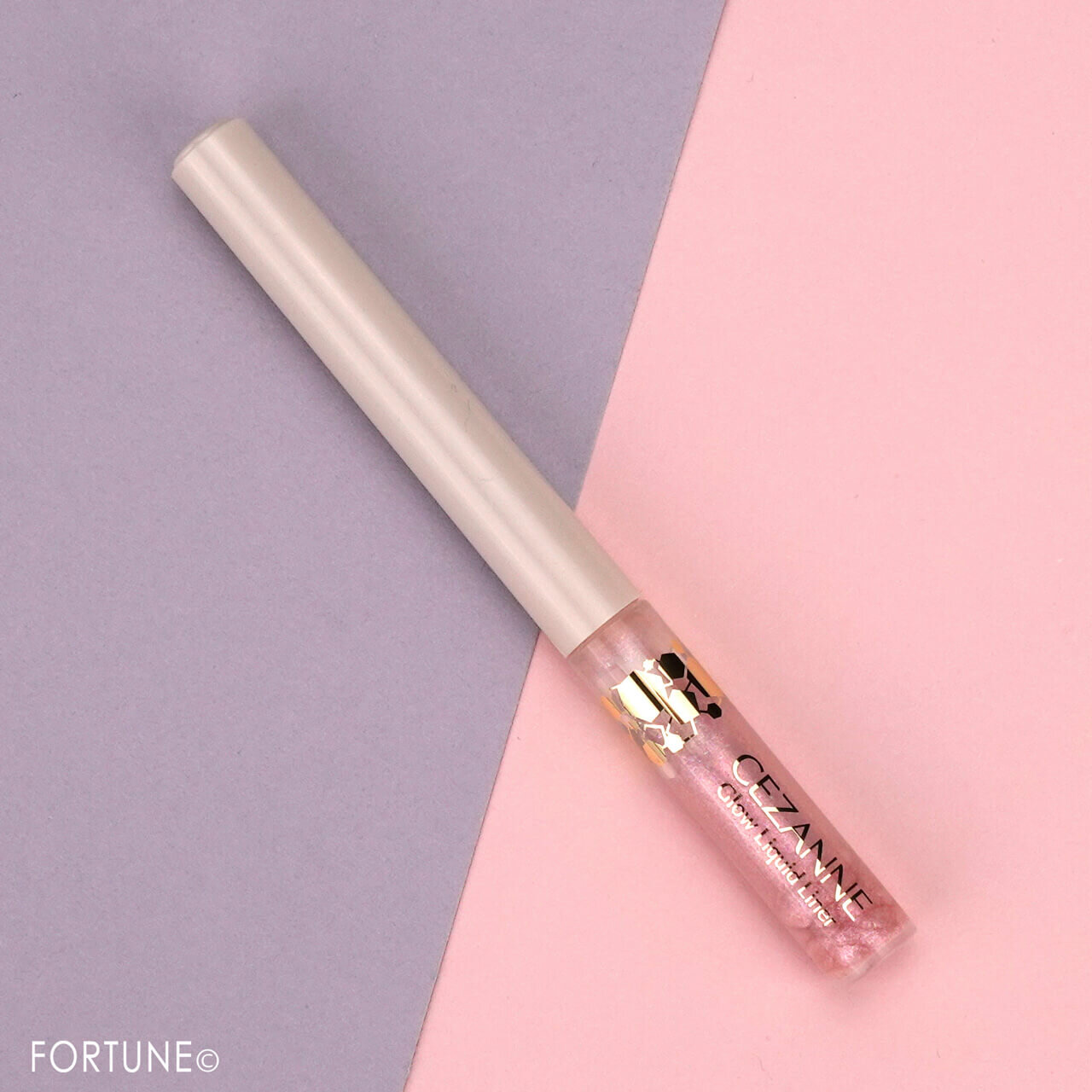 CEZANNE（セザンヌ）　『セザンヌ グロウリキッドライナー』　30 ハートフィズ