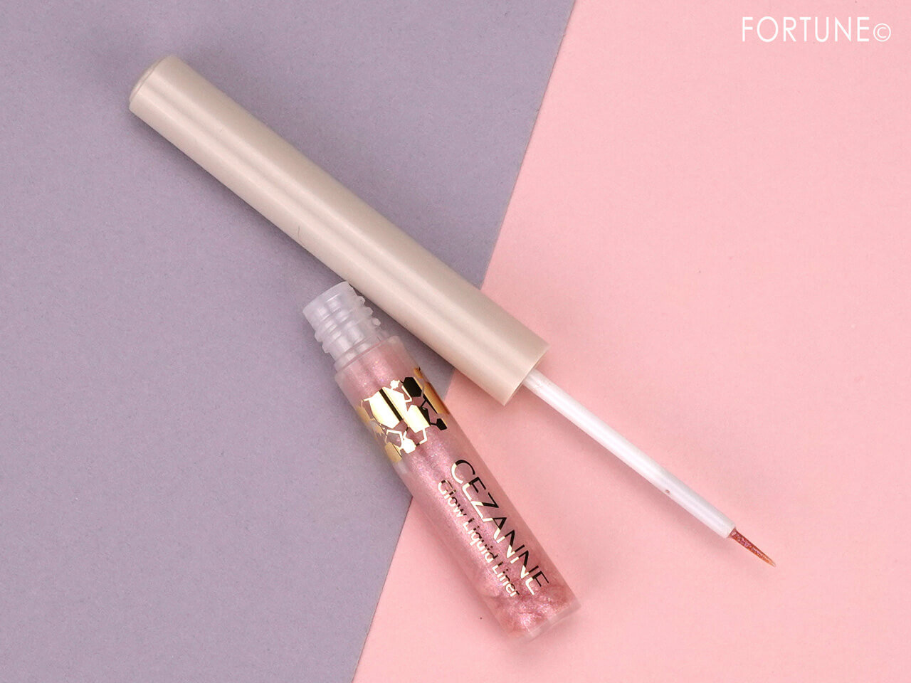 CEZANNE（セザンヌ）　『セザンヌ グロウリキッドライナー』　30 ハートフィズ