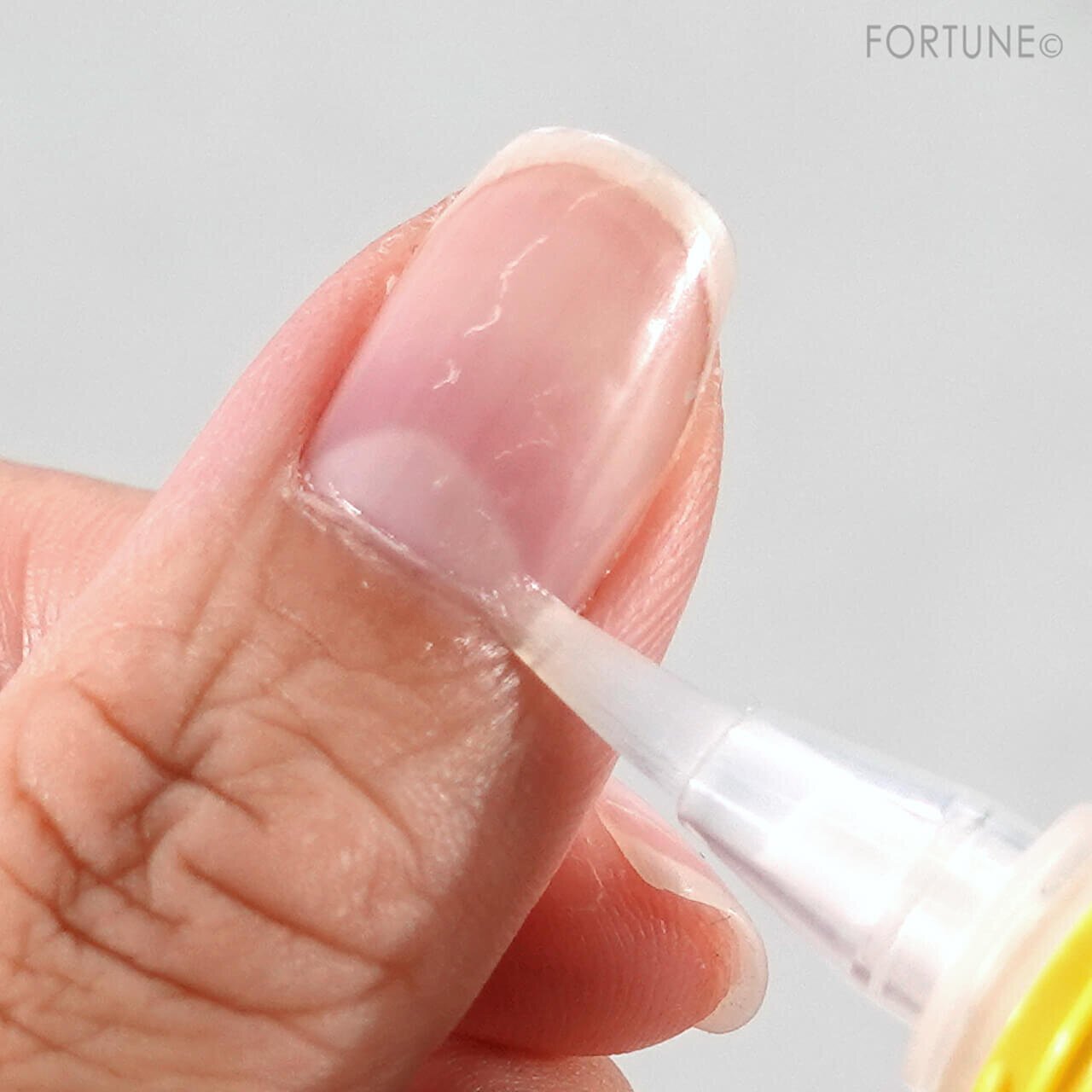 ネイルオイル　使い方　やり方