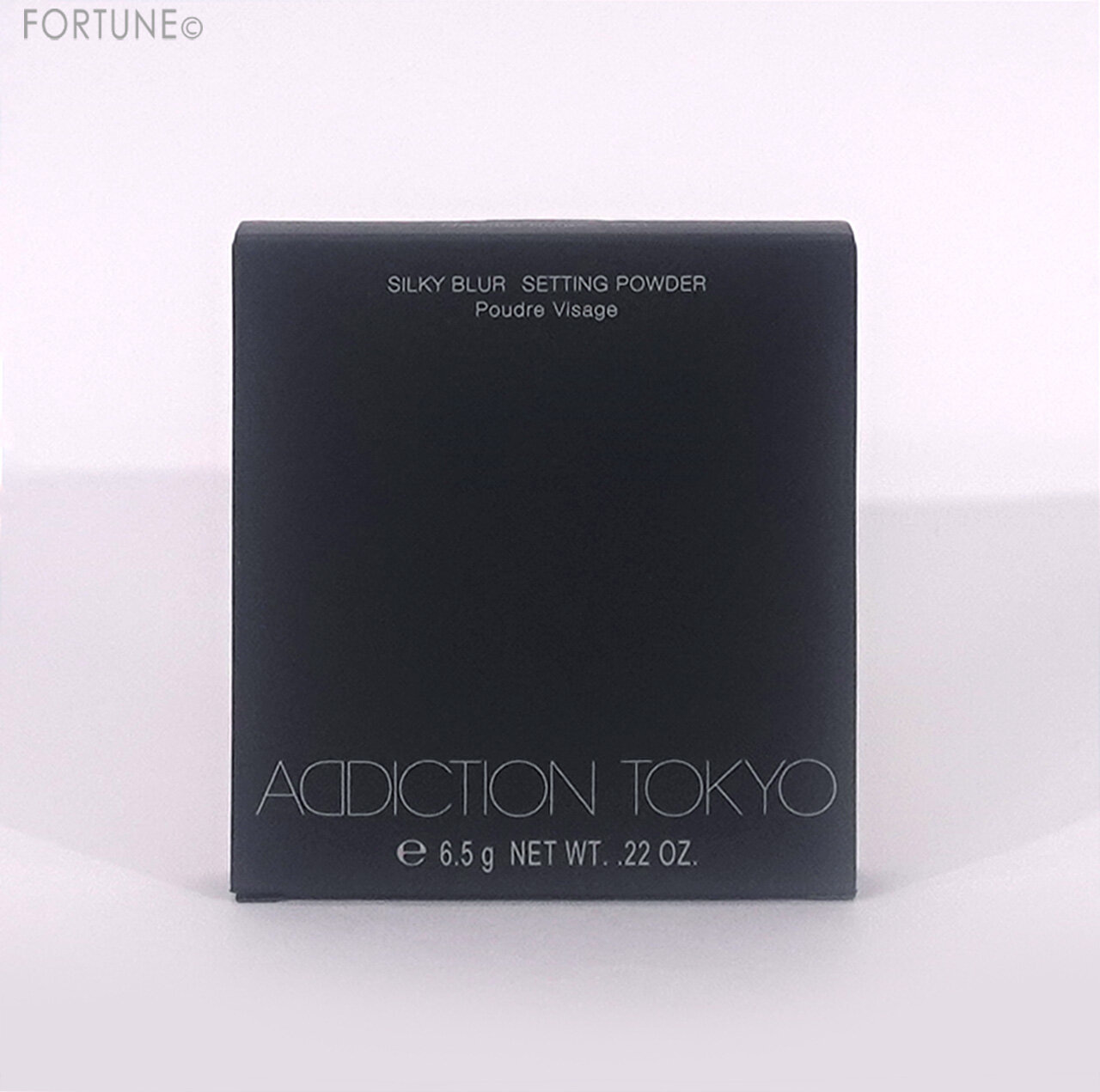 ADDICTION（アディクション）　『アディクション　シルキーブラー　セッティングパウダー』　001