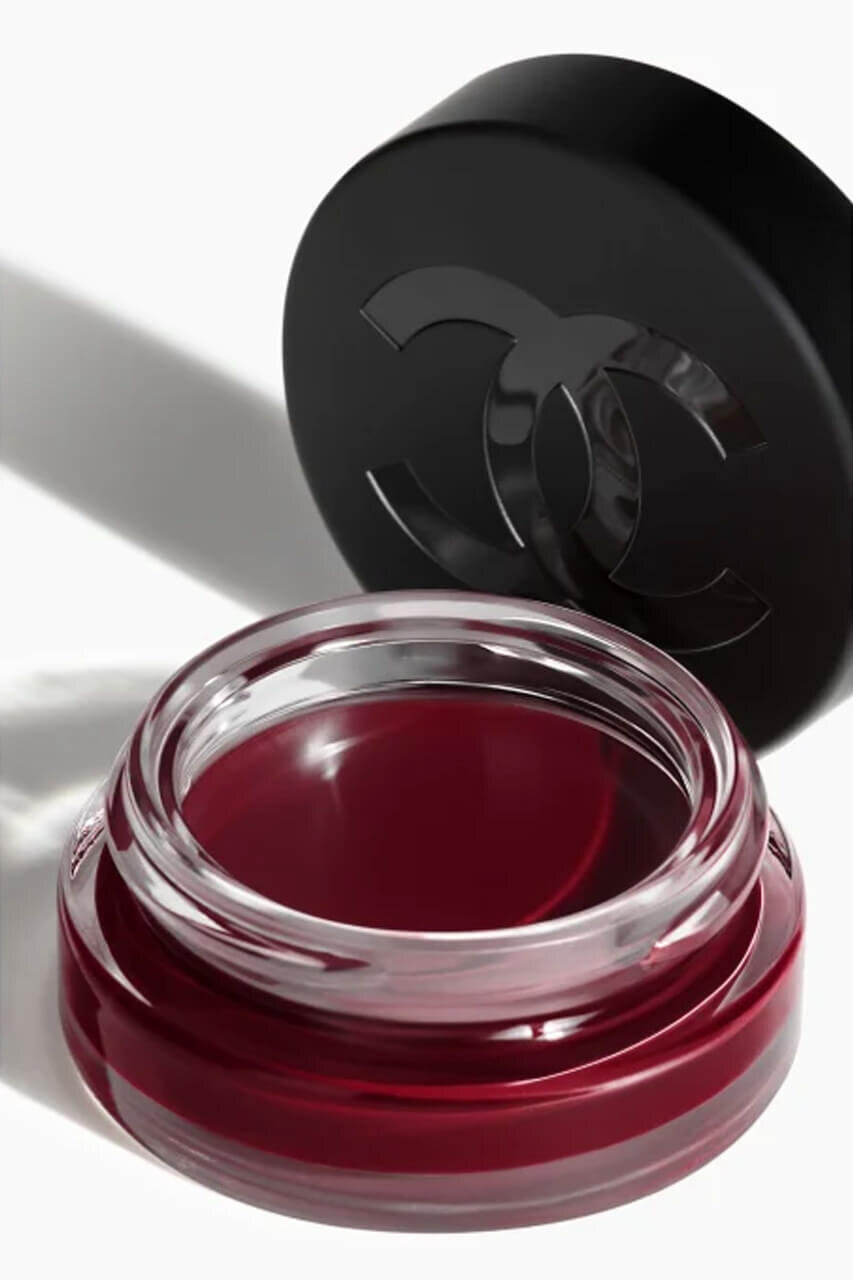 CHANEL（シャネル）　『リップ＆チーク ボーム N°1 ドゥ シャネル』　6 ベリー ブースト