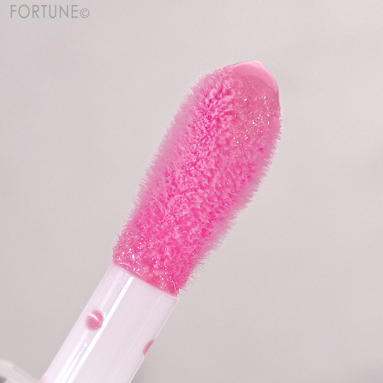 ADDICTION（アディクション）　『アディクション　リップ オイル ティント　“アウト オブ ユア シェル”』　102 Hopeful