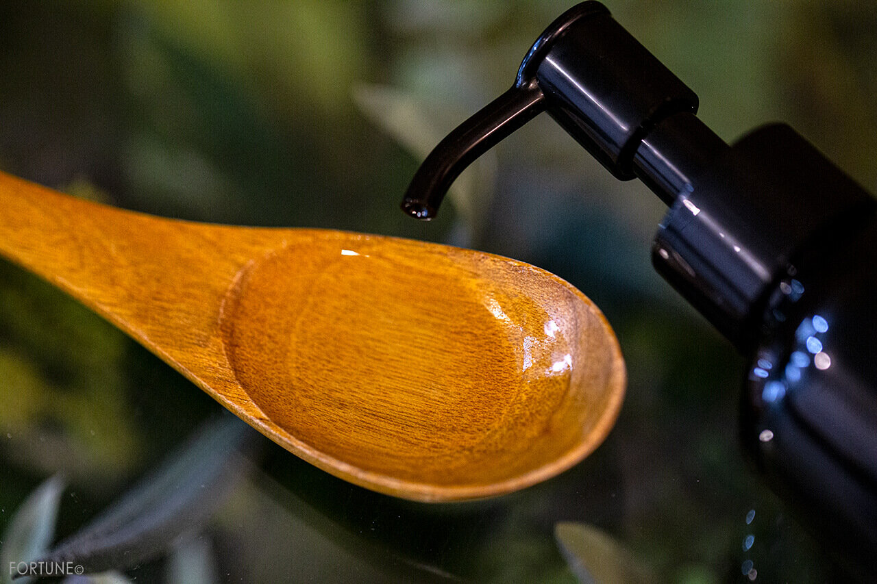 クレージュ ポアクレイオイル ブラック