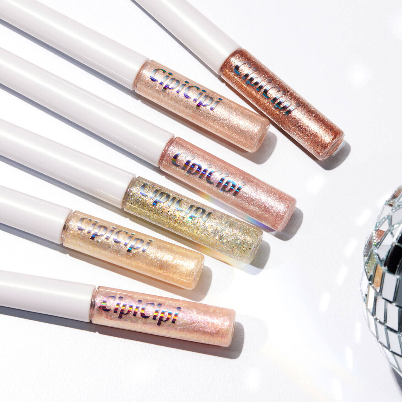 CipiCipi（シピシピ）　『シピシピ グリッター イルミネーションライナー R』