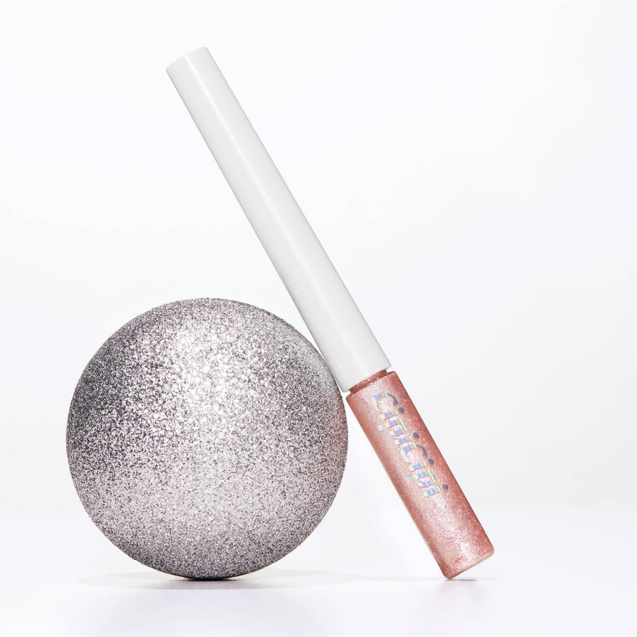 CipiCipi（シピシピ）　『シピシピ グリッター イルミネーションライナー R』