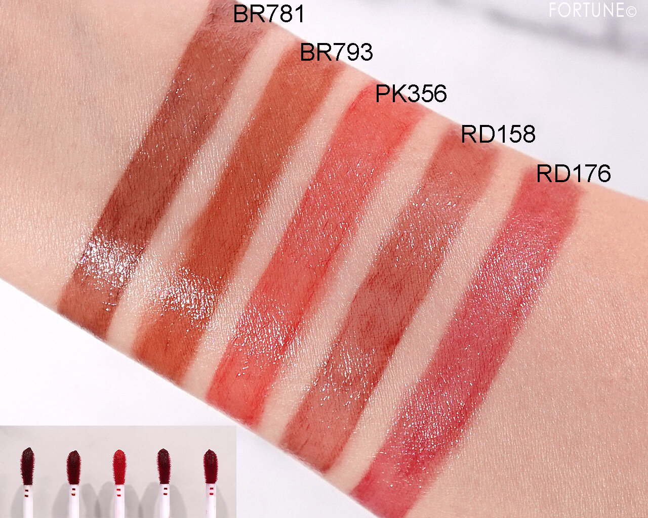 shu uemura（シュウ ウエムラ）　　『キヌケアグローアップ』　BR 781　BR 793　PK 356　RD 158 　RD 176