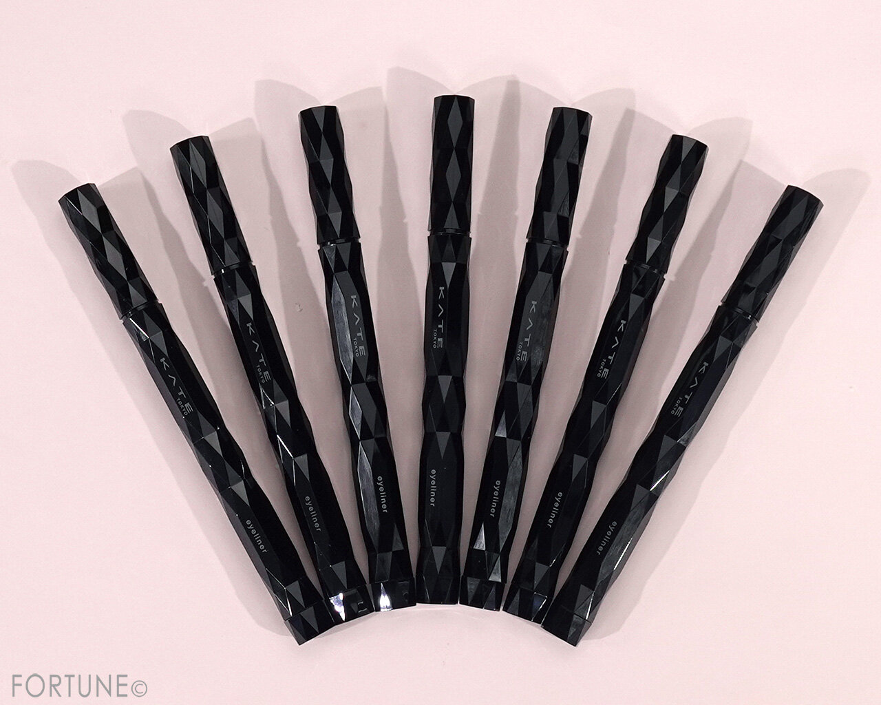 KATE（ケイト）　『ケイト　スーパーシャープライナーEX4.0』