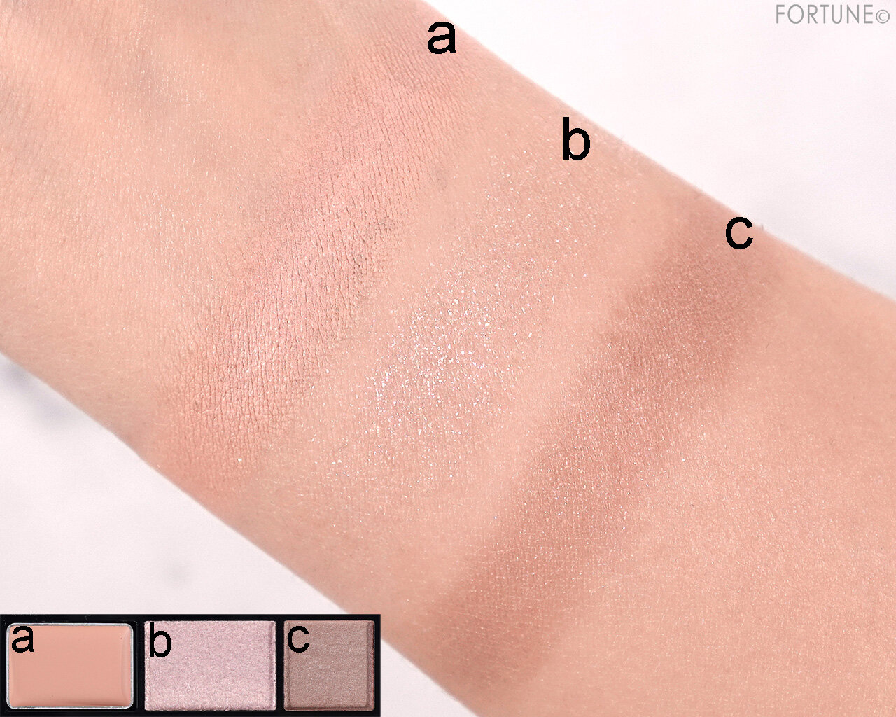 KATE（ケイト）　『ケイト　アンダーアイファインダー』　PK-1