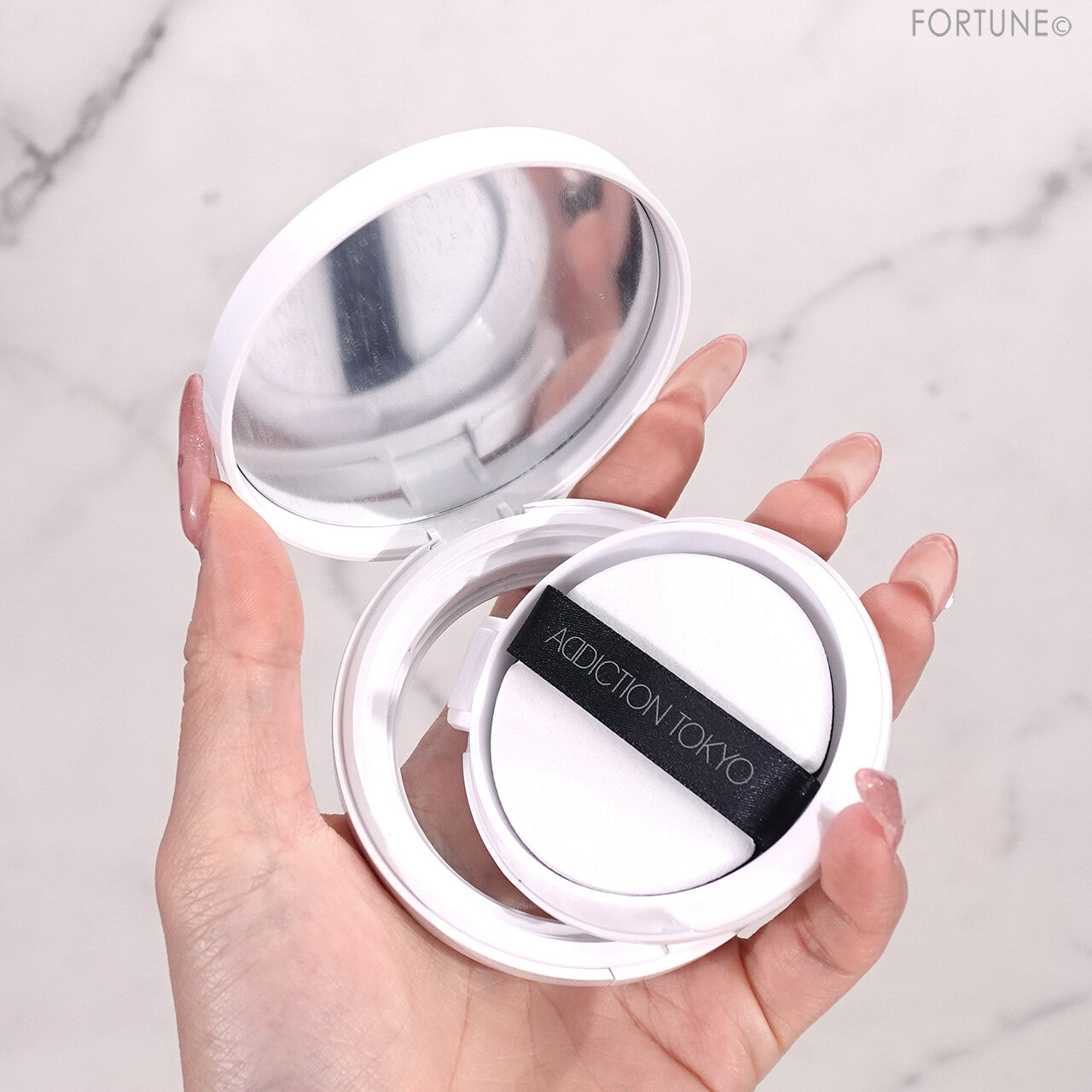 ADDICTION（アディクション）　2024年夏新作コスメ　『アディクション　スキンケアUV タッチアップ クッション』 