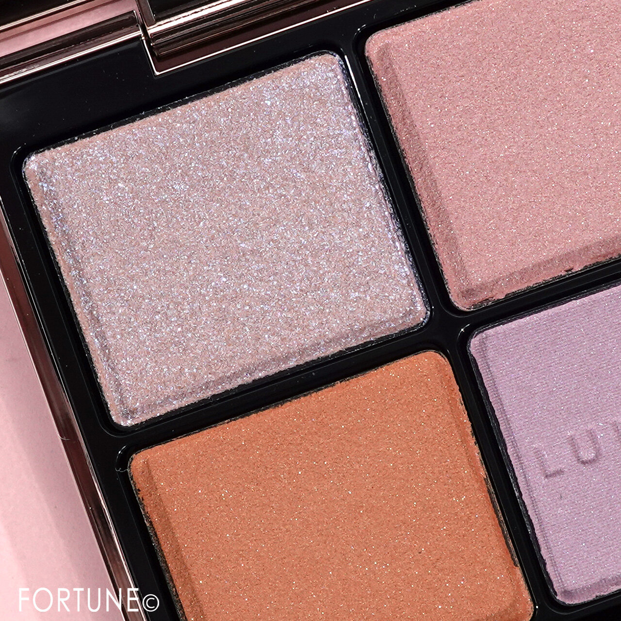 LUNASOL（ルナソル）　アイカラーレーション