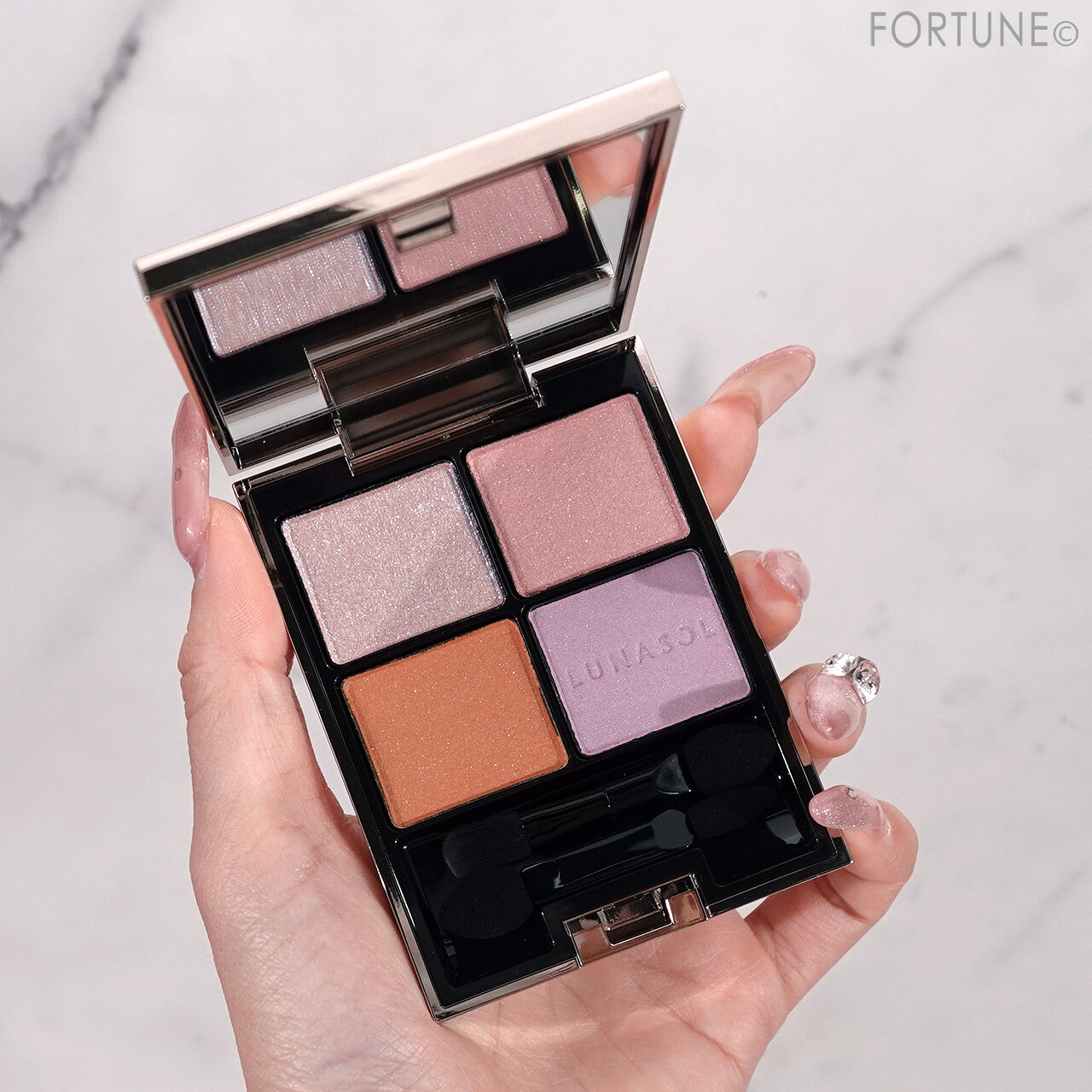 LUNASOL（ルナソル）　アイカラーレーション