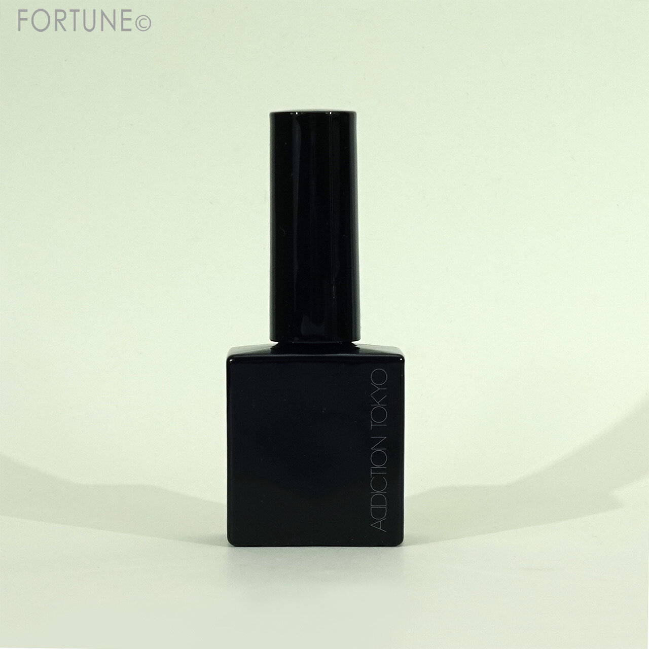 ADDICTION（アディクション）　『アディクション　UV リアクティブ トップコート』