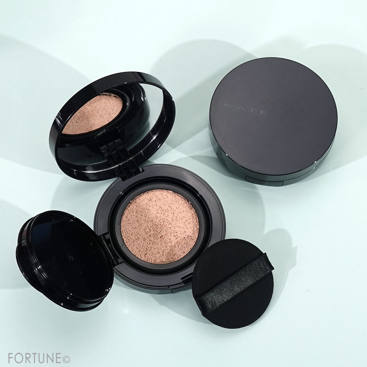 KATE（ケイト）　『ケイト　カラー＆カバークッション』