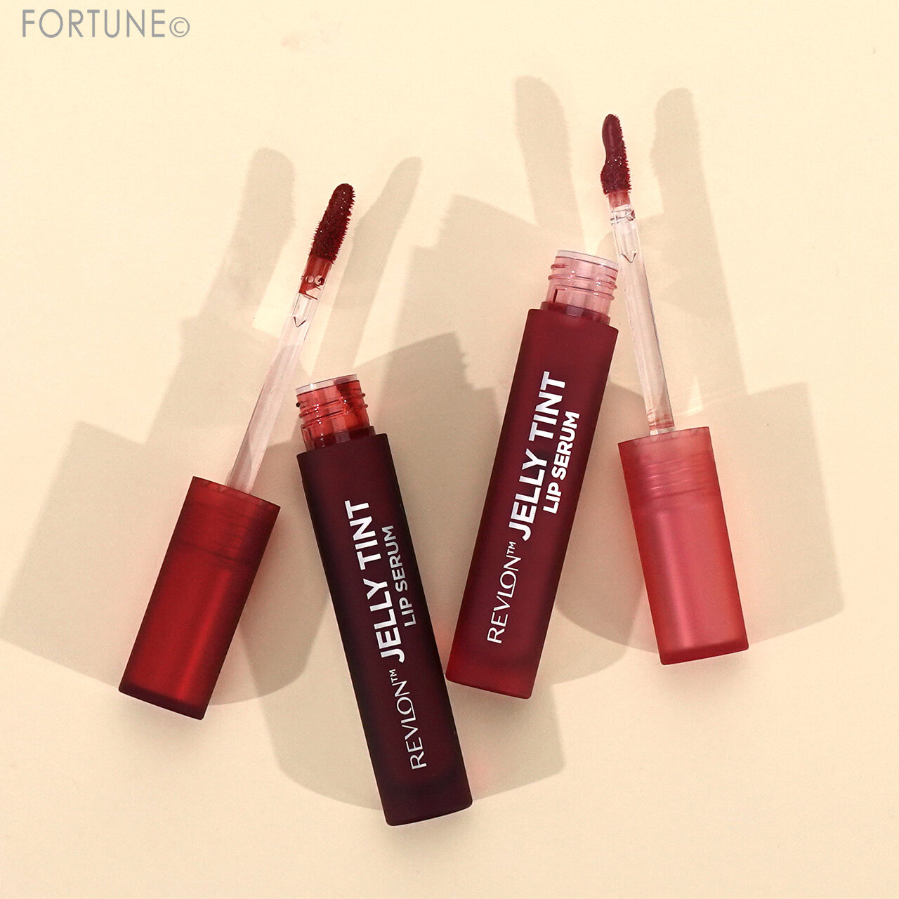 REVLON（レブロン）　2024年夏新作コスメ　『レブロン ジェリー ティント リップ セラム』
