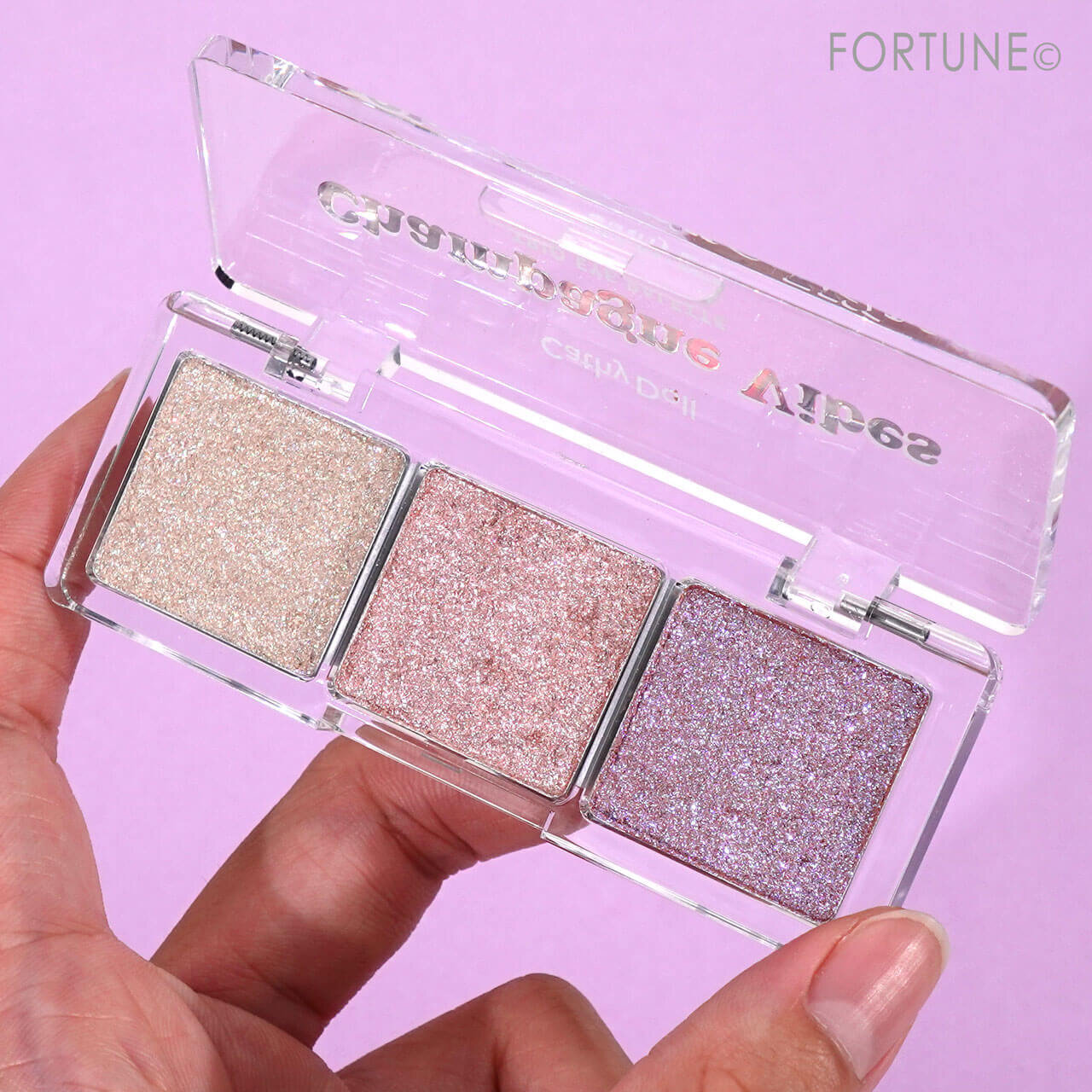 Cathy Doll（キャシードール）　シアーアラウンド トリオ アイシャドウパレット　コラボ限定色