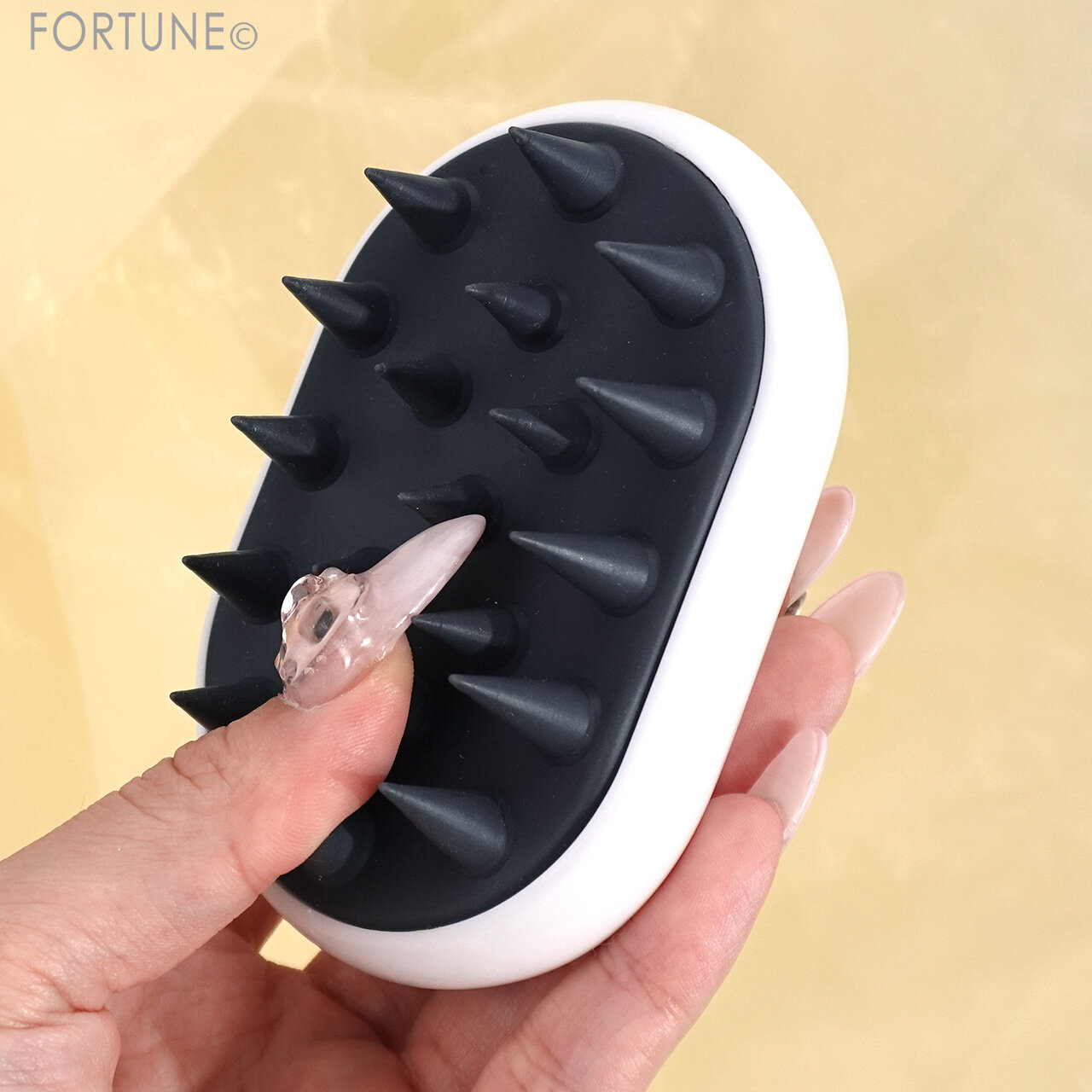 CLAYGE（クレージュ）｜シャンプー＆トリートメント 夏期限定ホワイトティーの香り ヘッドスパブラシ付きセット