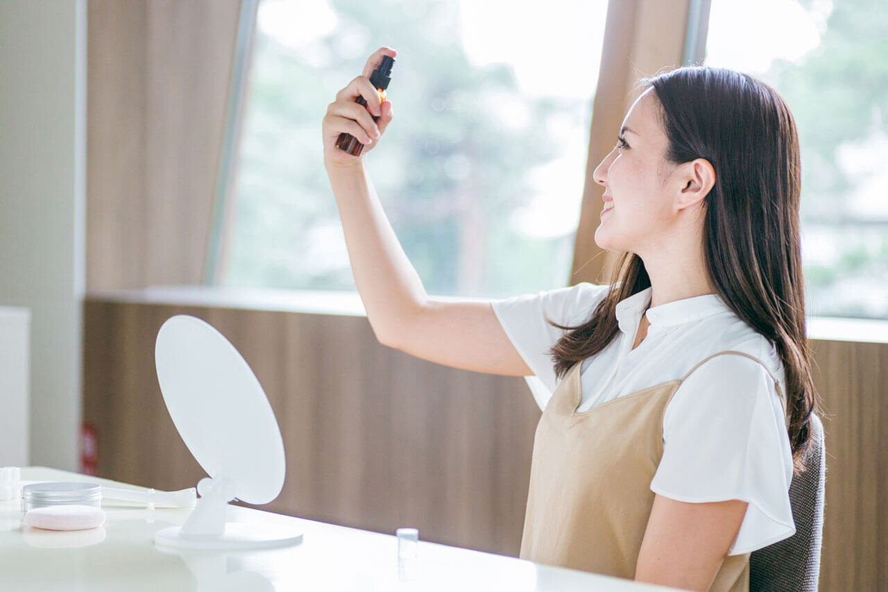 テカリ　皮脂崩れ　メイク直し