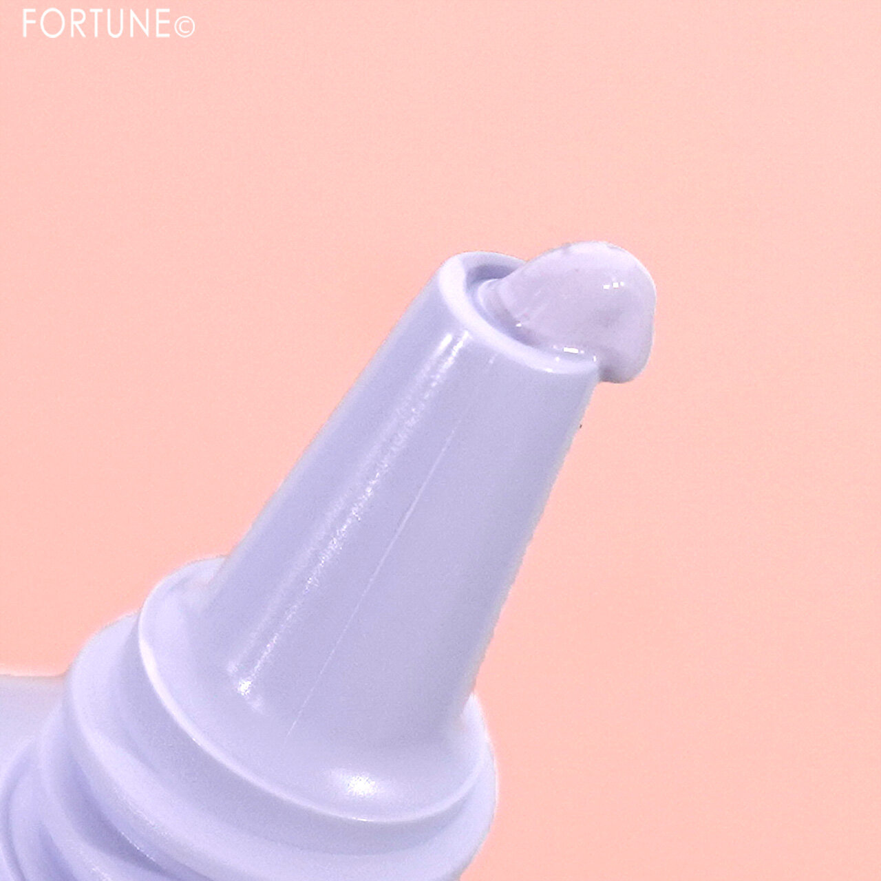 KATE（ケイト）　『ケイト　スノースキンベース』　