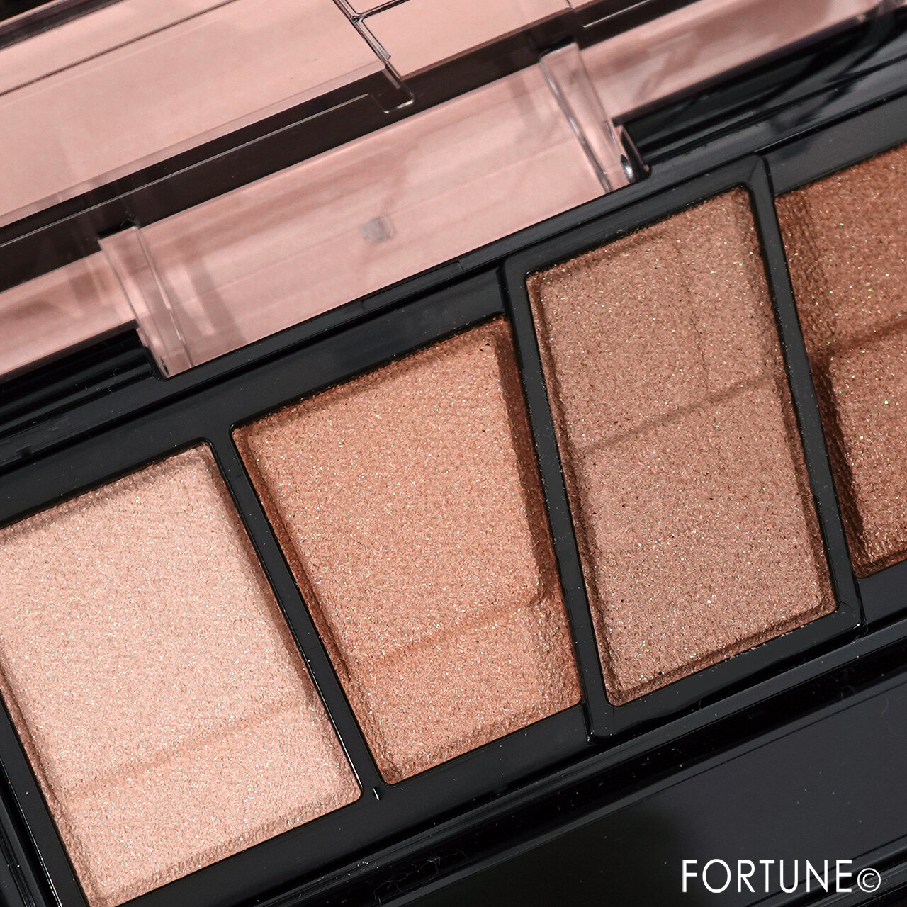 KATE（ケイト）　『ケイト　デザイニングブラウンアイズ』　