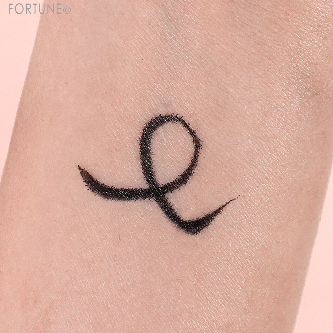 KATE（ケイト）　『ケイト　スーパーシャープライナーＥＸ４.０（ショート筆）レフィル』　BK-1 