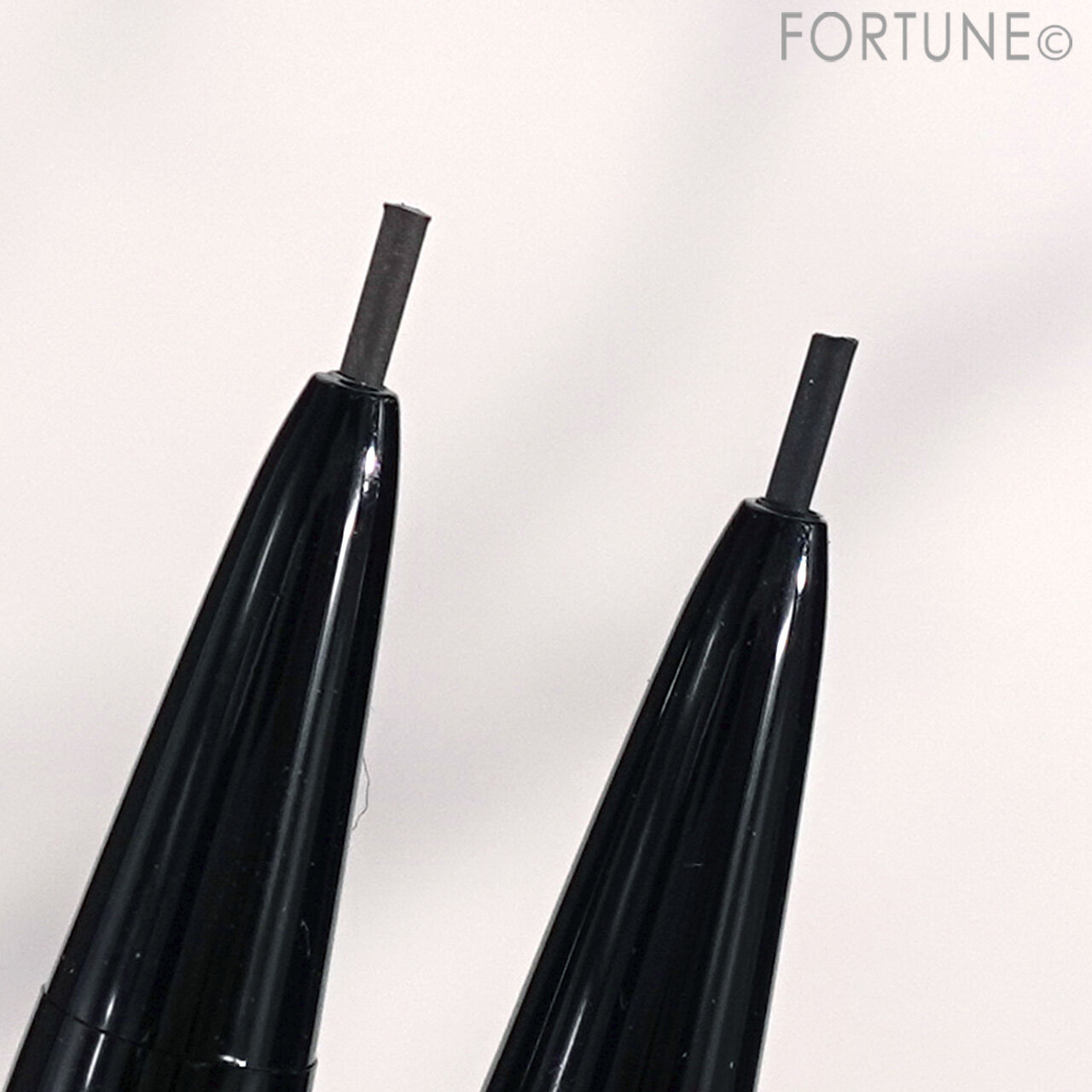 ADDICTION（アディクション）　『アディクション　ザ アイブロウペンシル マイクロ』