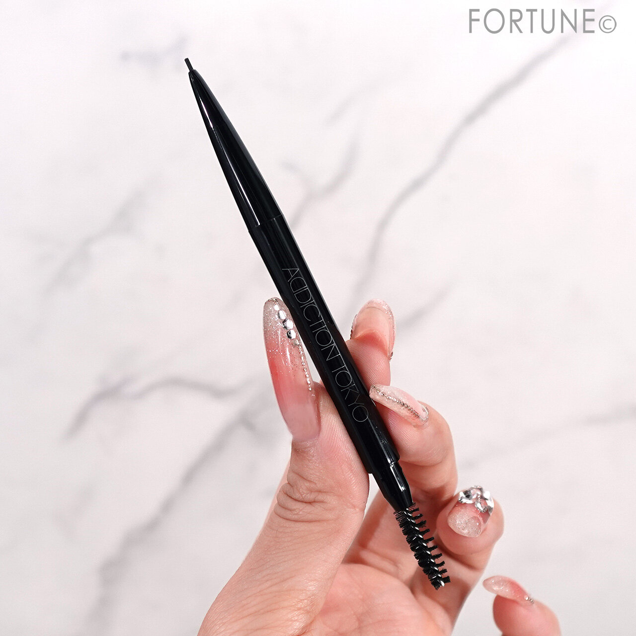 ADDICTION（アディクション）　『アディクション　ザ アイブロウペンシル マイクロ』