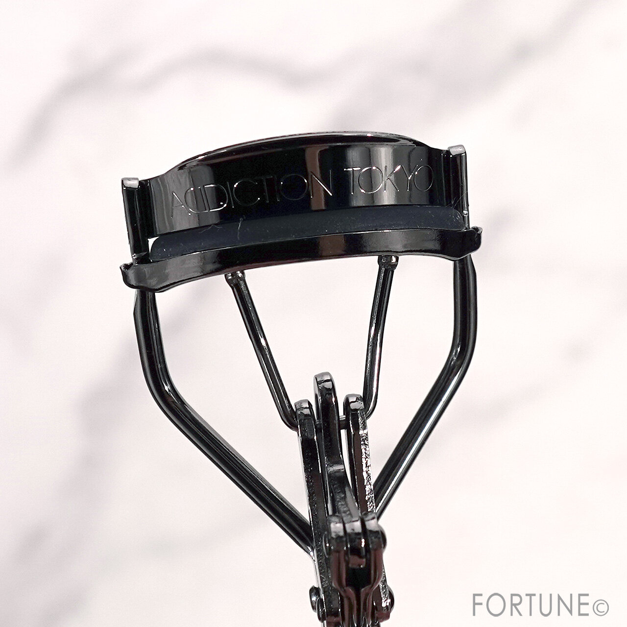 ADDICTION（アディクション）　『アディクション　ザ アイラッシュ カーラー』