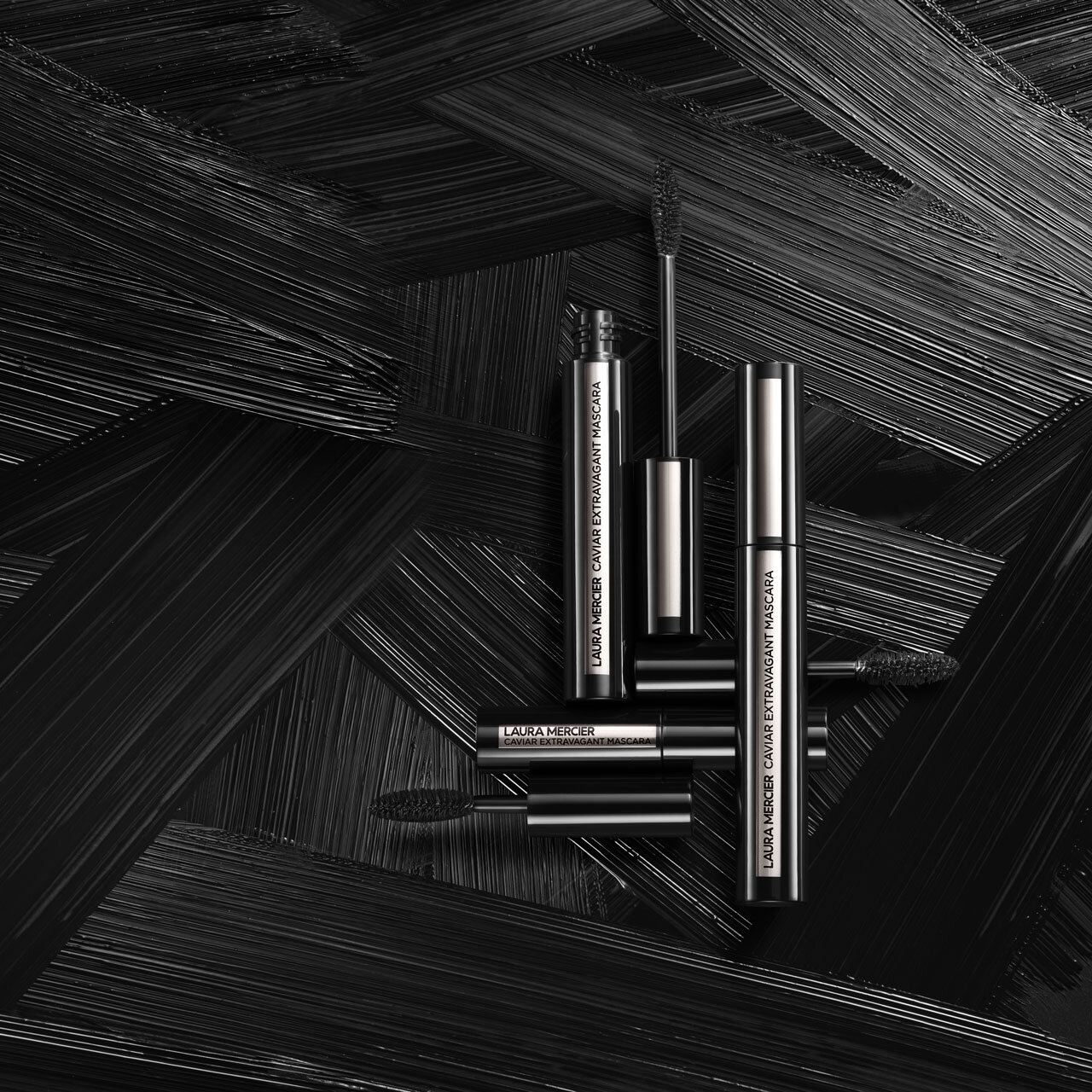 LAURA MERCIER（ローラ メルシエ）　キャビア エクストラバガント マスカラ／ミニ