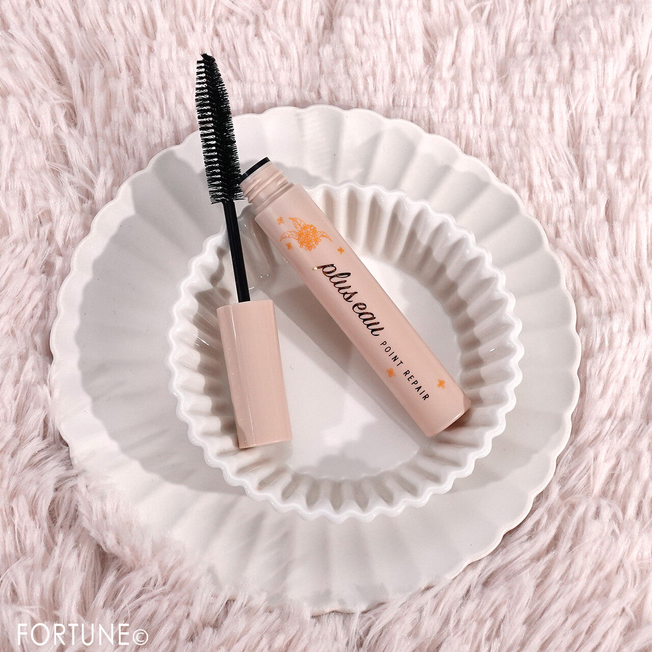 plus eau（プリュスオー）｜ポイントリペア スーパーハード（キンモクセイ＆ティーの香り）