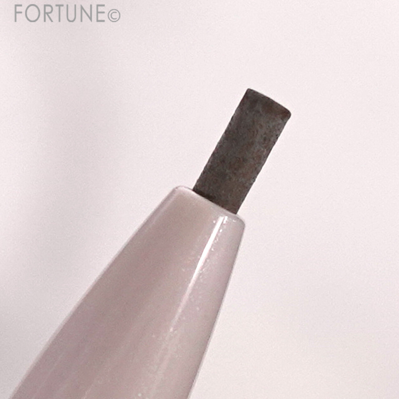 CEZANNE（セザンヌ）　『セザンヌ　細芯アイブロウN』