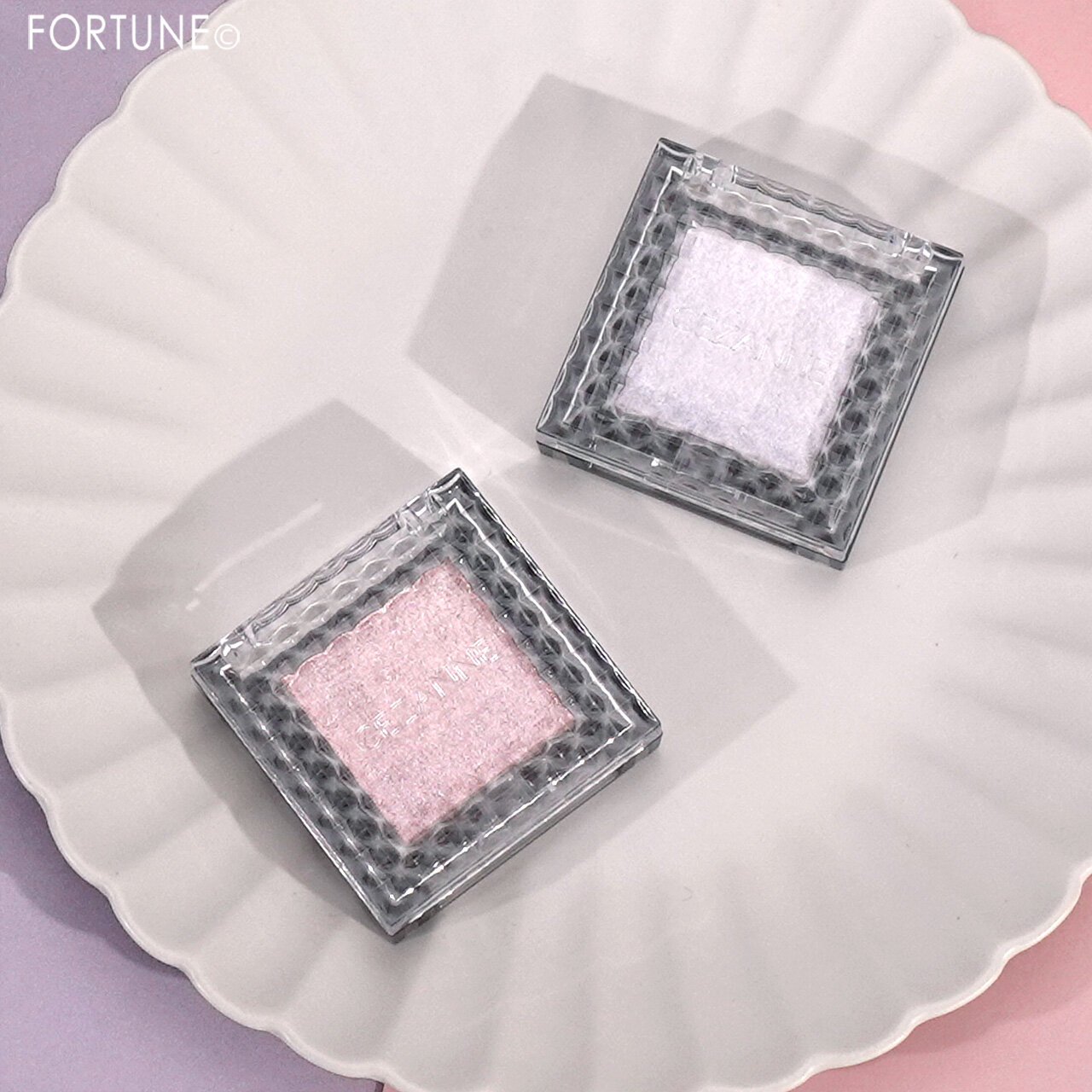 CEZANNE（セザンヌ）　『セザンヌ　シングルシャイニーアイシャドウ』