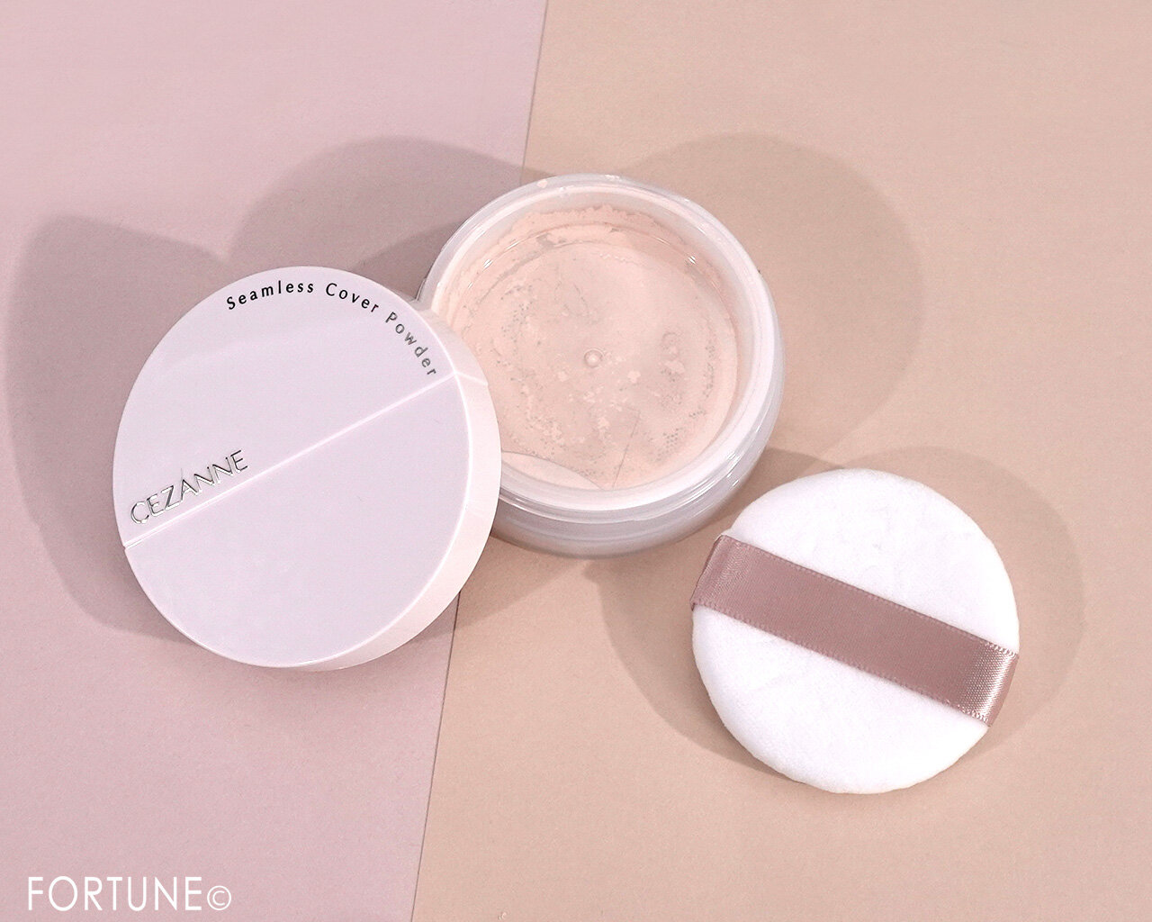 CEZANNE（セザンヌ）　『セザンヌ　シームレスカバーパウダー』