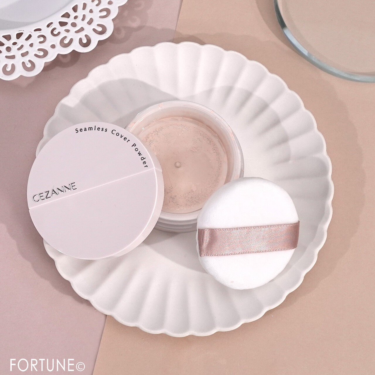CEZANNE（セザンヌ）　『セザンヌ　シームレスカバーパウダー』