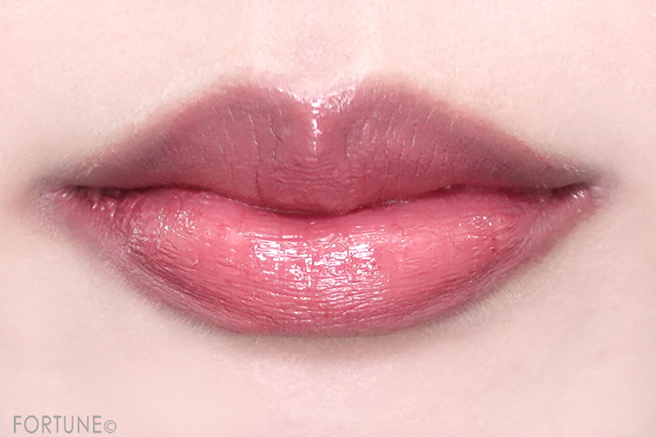 CEZANNE（セザンヌ）　『セザンヌ　影色リップメイカー』　01　02