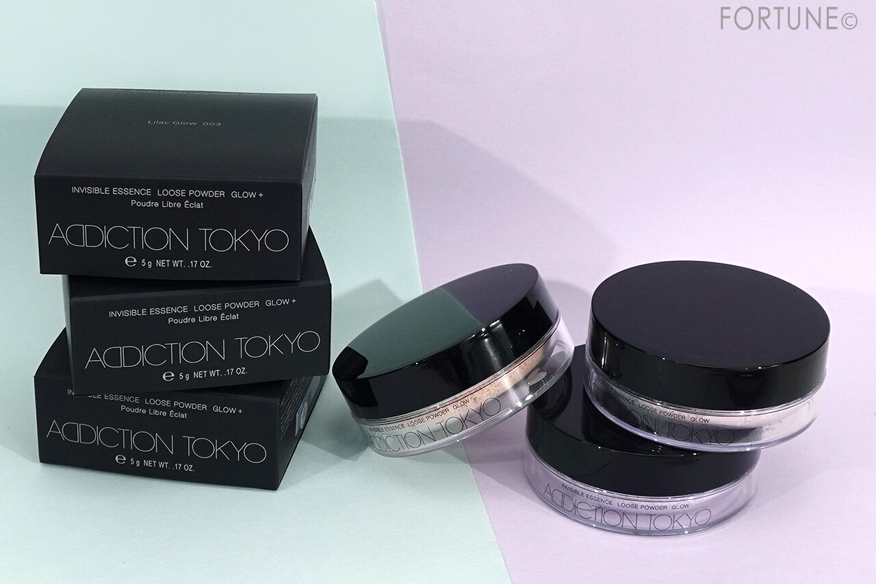 ADDICTION（アディクション）　『アディクション　インビジブル　エッセンス　ルースパウダー　グロウ ＋』