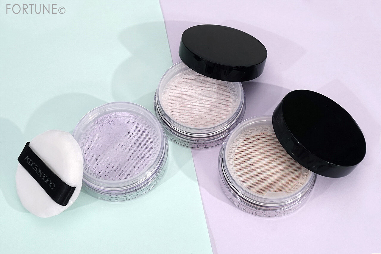 ADDICTION（アディクション）　『アディクション　インビジブル　エッセンス　ルースパウダー　グロウ ＋』