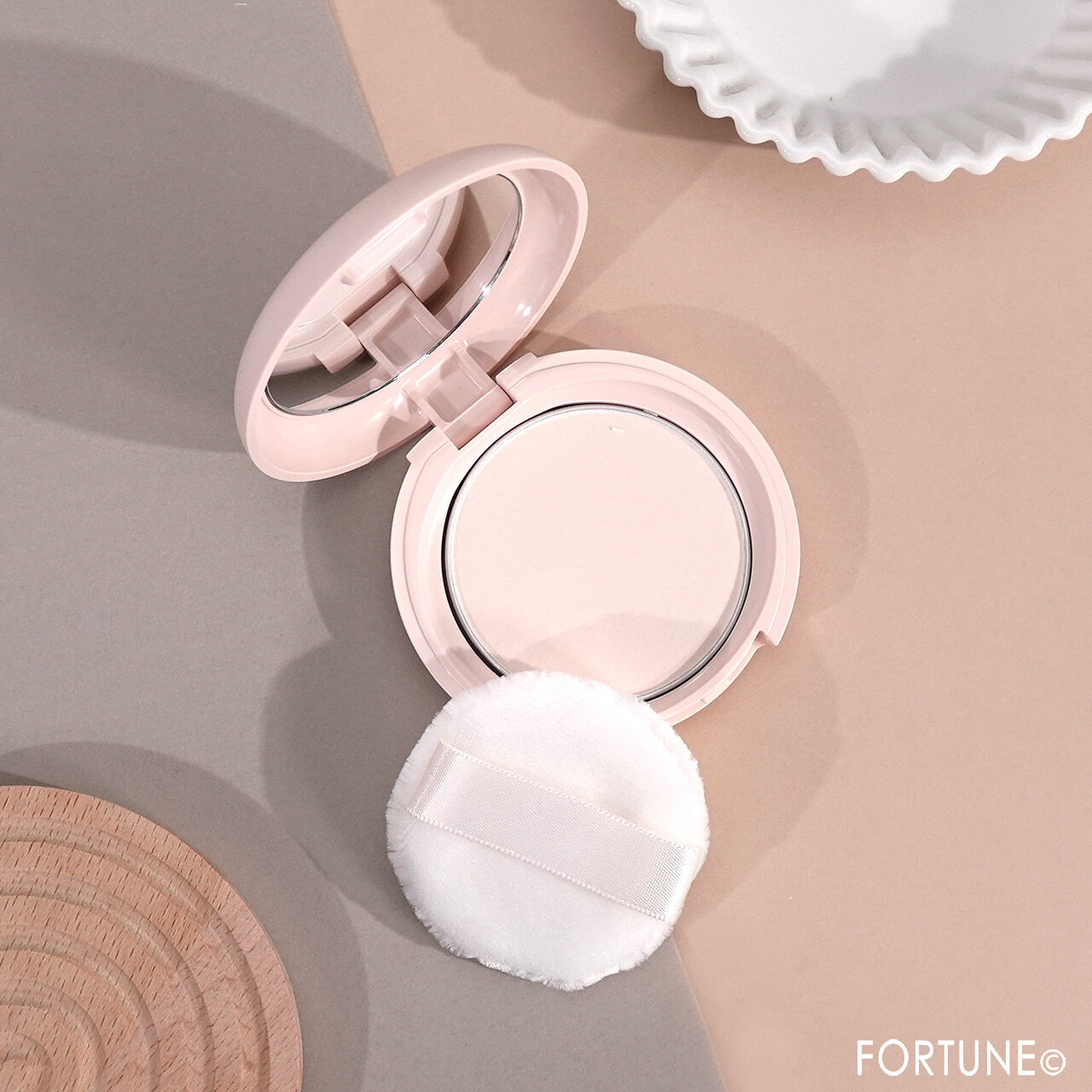 ettusais（エテュセ）　『エテュセ　スキンケアパウダー （プレスト）』