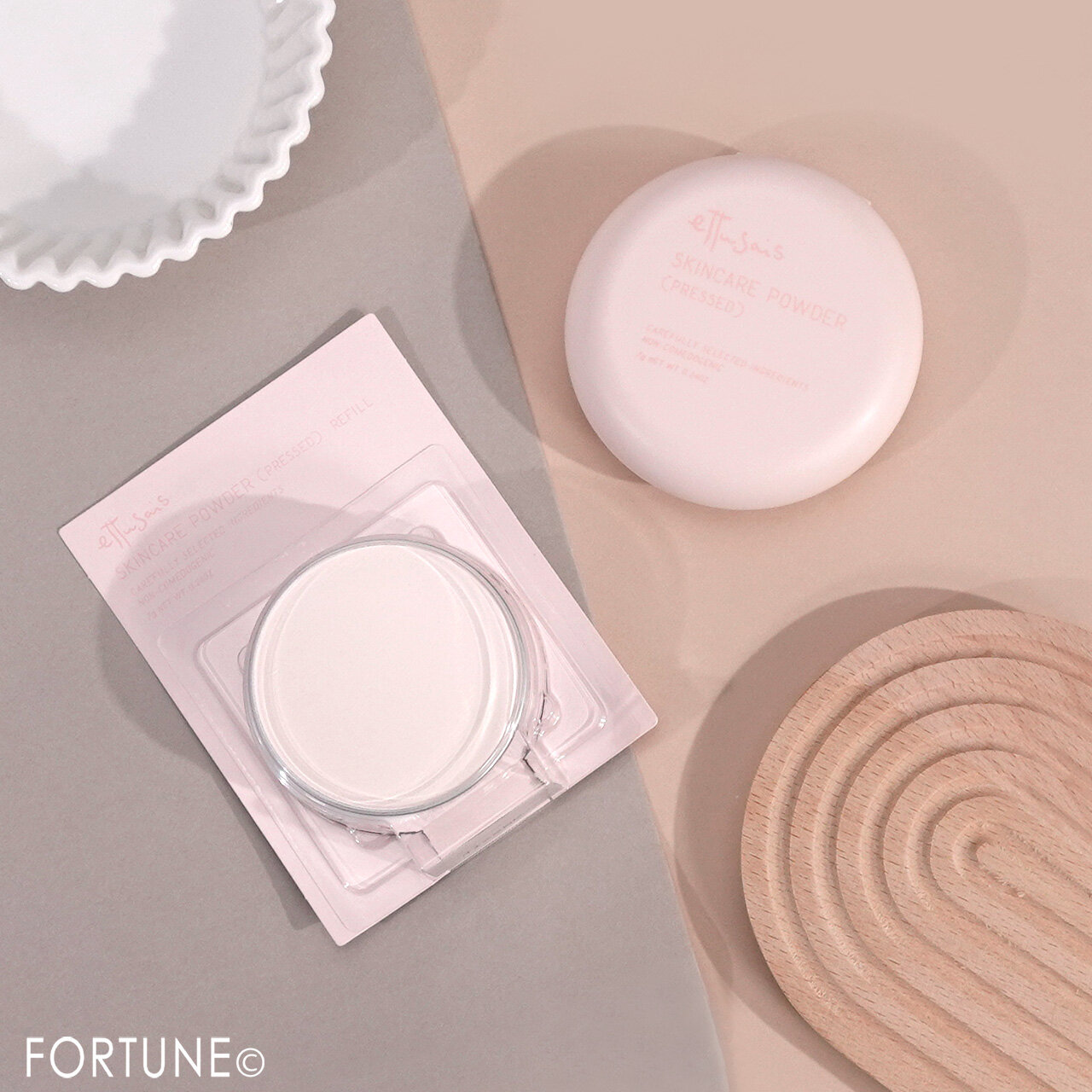 ettusais（エテュセ）　『エテュセ　スキンケアパウダー （プレスト）』