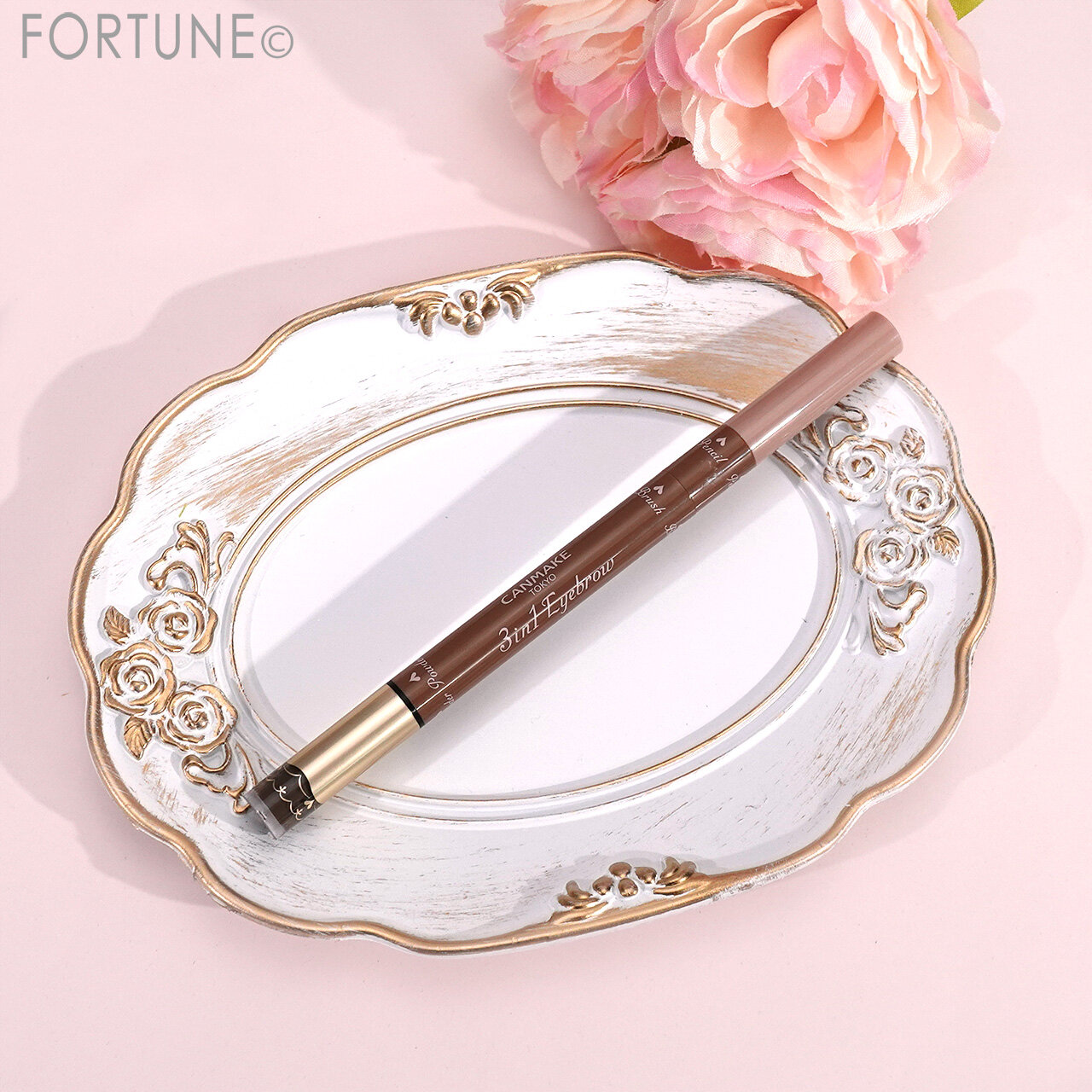 CANMAKE（キャンメイク）『3in1アイブロウ』