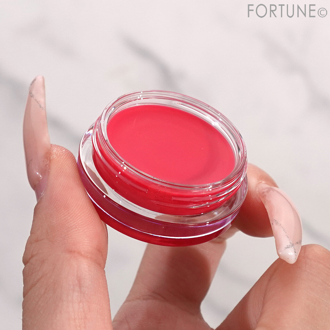 KATE　ケイト　バーチャルリップバーム