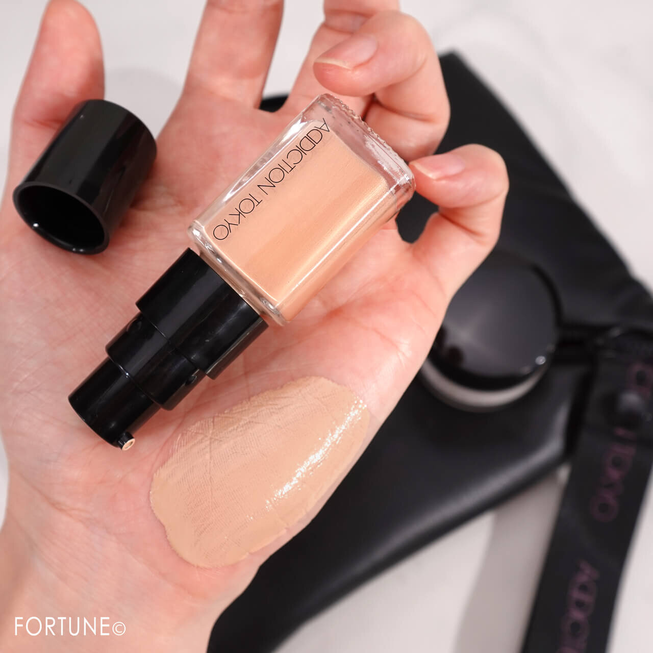 ADDICTION（アディクション）　ホリデー アディクション ベースメイクアップ コレクション 2024　ザ ファンデーション リフトグロウ 10mL　006 Light Neutral (102)