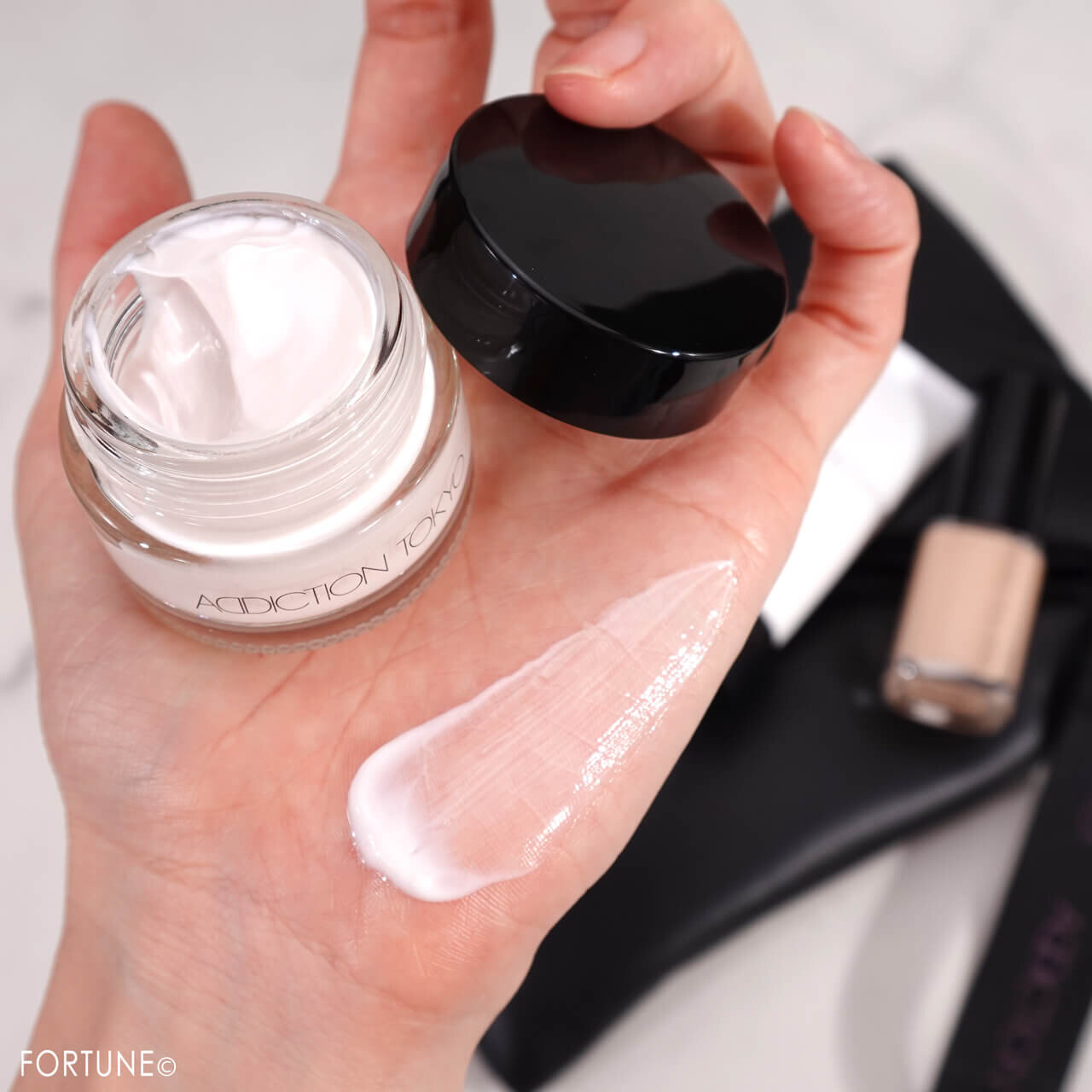 ADDICTION（アディクション）　ホリデー アディクション ベースメイクアップ コレクション 2024　デイクリーム 20g