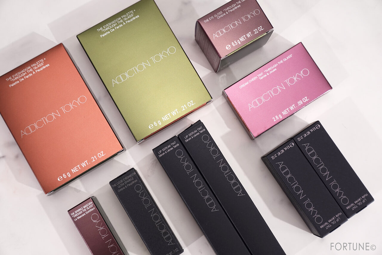 ADDICTION（アディクション）　2024年クリスマスコフレ　ホリデーコスメ　THROUGH THE GLASS（スルー ザ グラス）