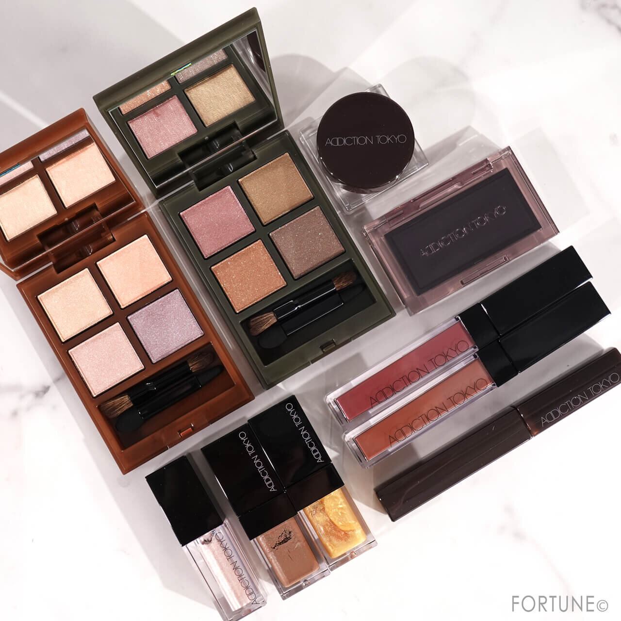ADDICTION（アディクション）　2024年クリスマスコフレ　ホリデーコスメ　THROUGH THE GLASS（スルー ザ グラス）