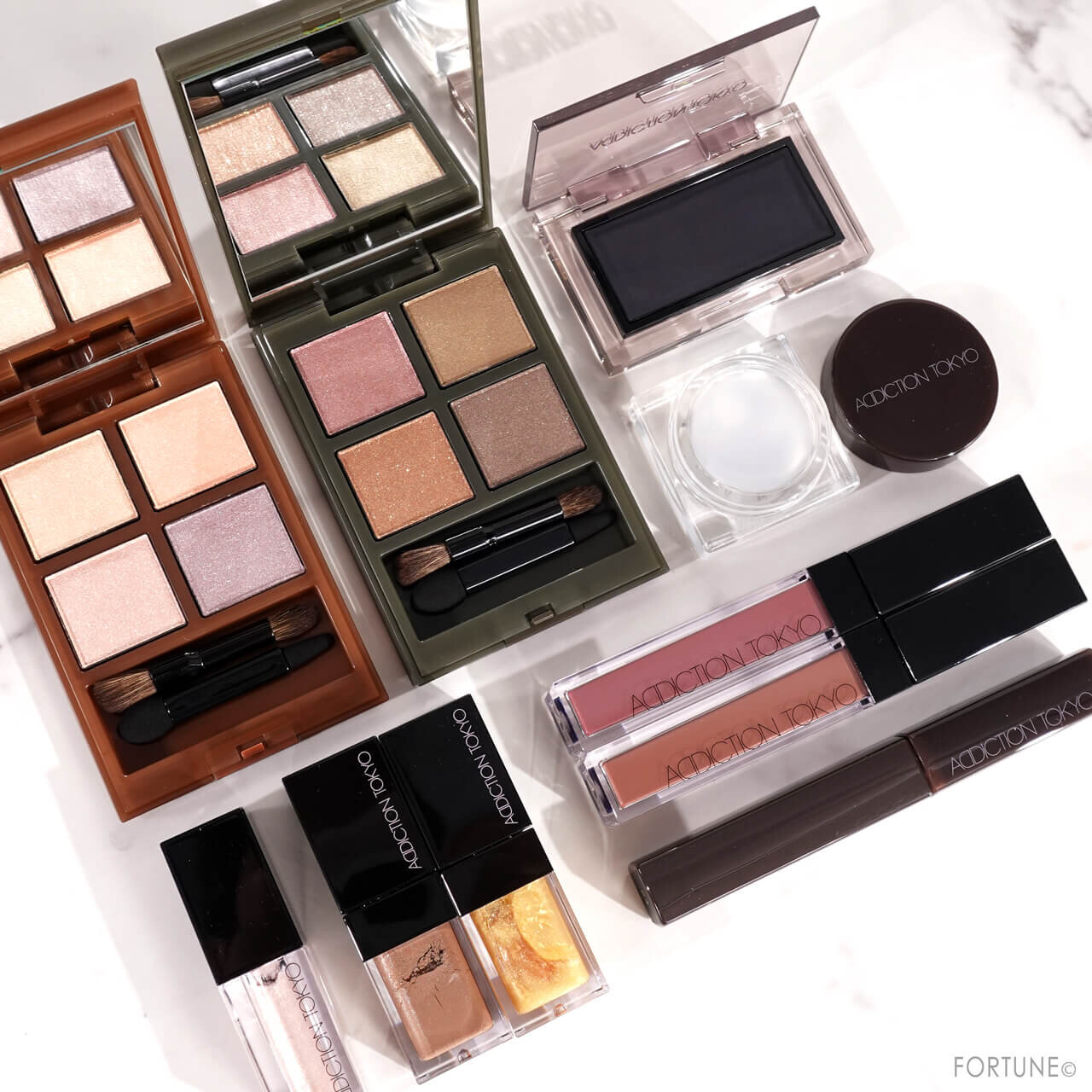 ADDICTION（アディクション）　2024年クリスマスコフレ　ホリデーコスメ　THROUGH THE GLASS（スルー ザ グラス）