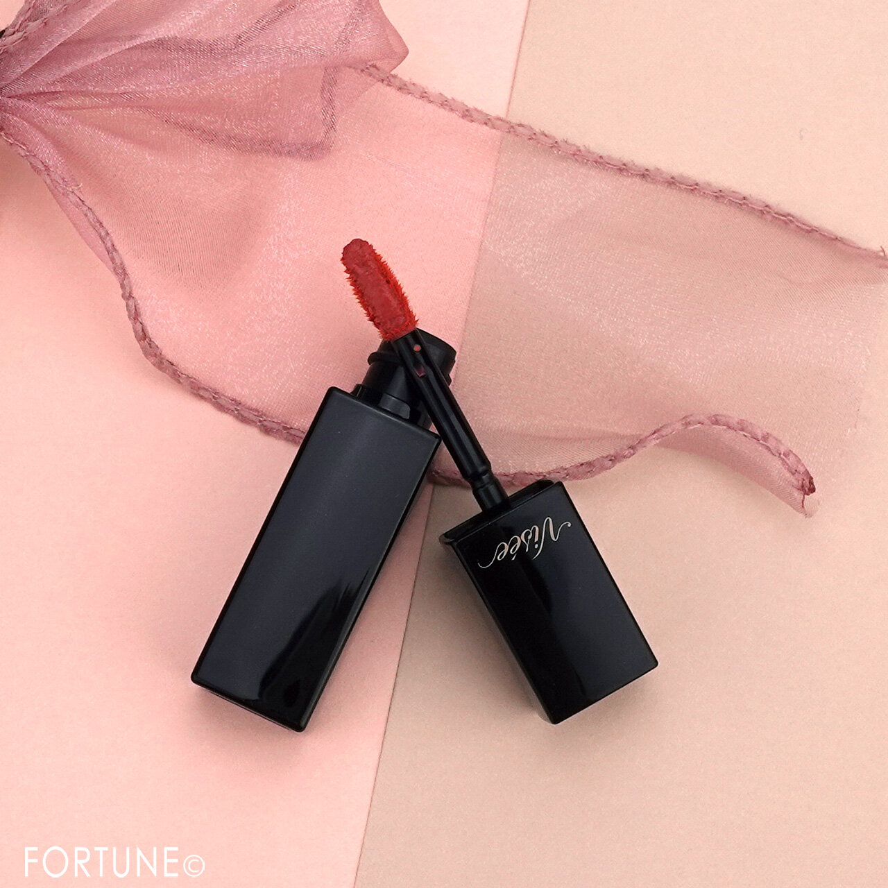 Visée（ヴィセ）　ネンマクフェイク リキッド