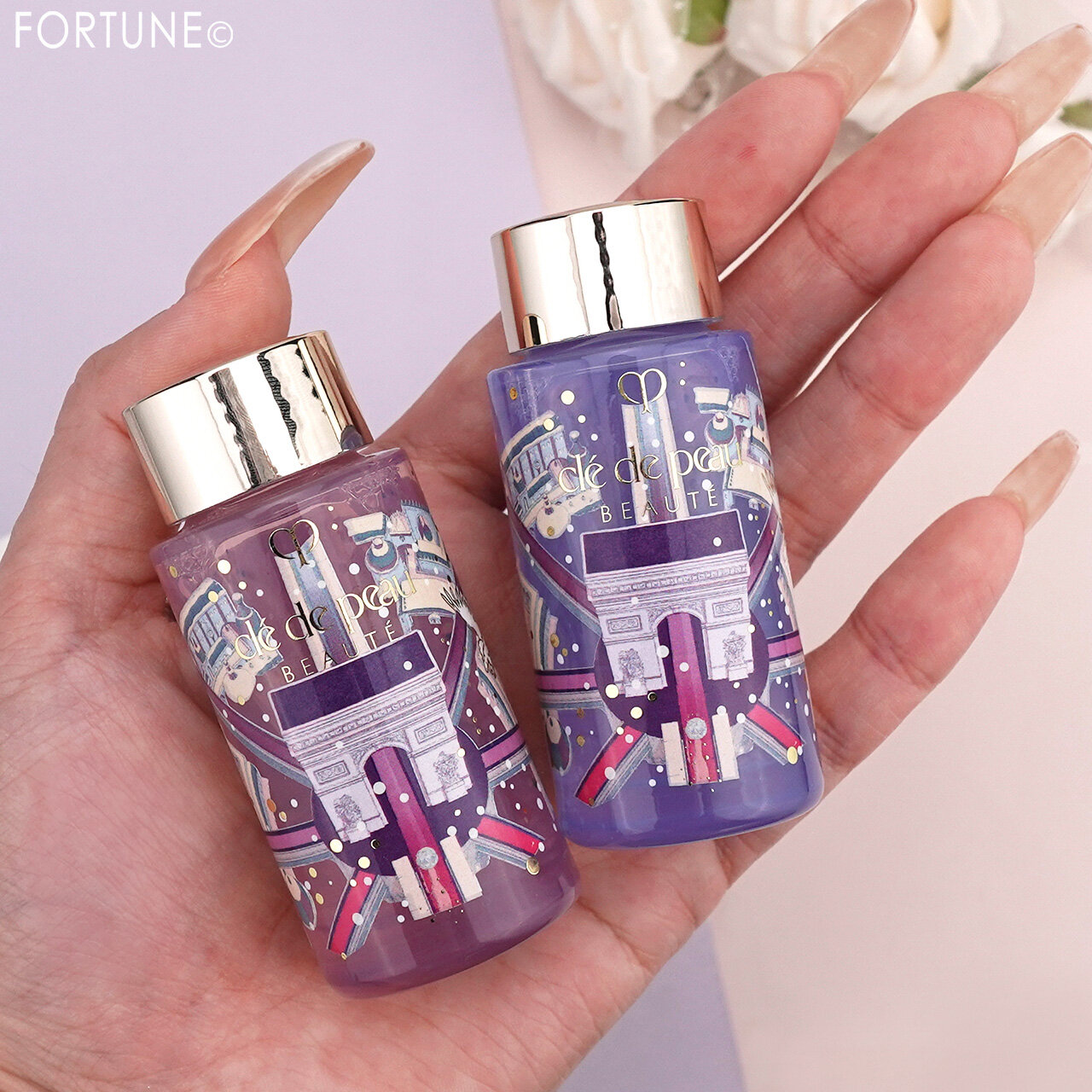 Clé de Peau Beauté（クレ・ド・ポー ボーテ） 　2024年クリスマスコフレ　クレ・ド・ポーボーテ ユイルレパラトゥリス ミニコフレ